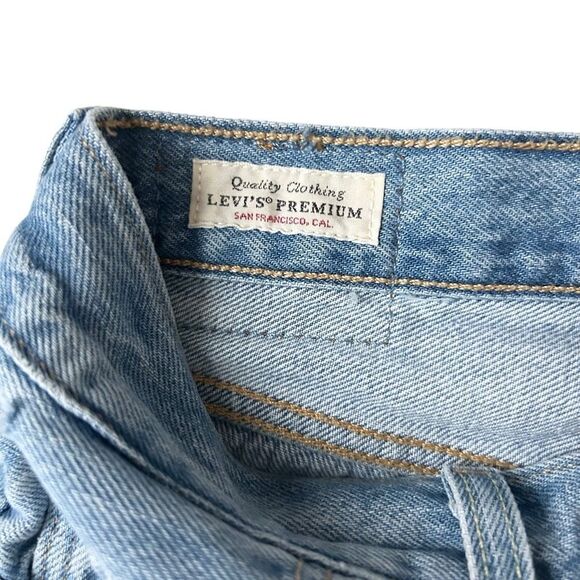 Levi’s 501 Premium Original Cropped Patched Jeans Medium Wash High Rise Size 28 - Picture 6 of 10